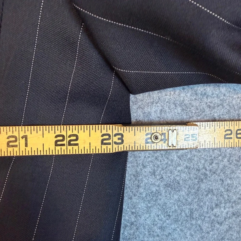 Britches of Georgetowne Loro Piana Wool Pinstripe Blazer Mens 46R Navy Hilton